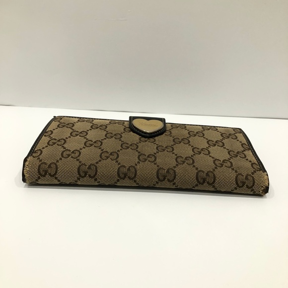 Gucci Brown GG Canvas Heart Plate Long Wallet Sku#84585 (Gently used) - Picture 5 of 16